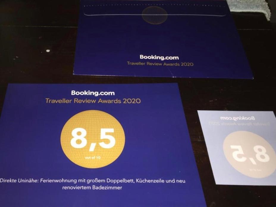 Direkte Uninaehe: Ferienwohnung Mit Grossem Doppelbett, Kuechenzeile Und Neu Renoviertem Badezimmer Homburg  Esterno foto